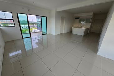 Ujana Executive Apartment