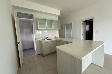 Ujana Executive Apartment