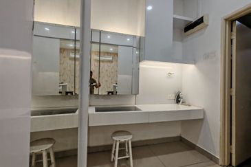 Palazio ( Pangsapuri Mayland Austin )