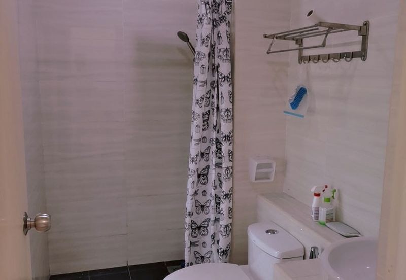 D'Summit Residences @ Kempas Utama