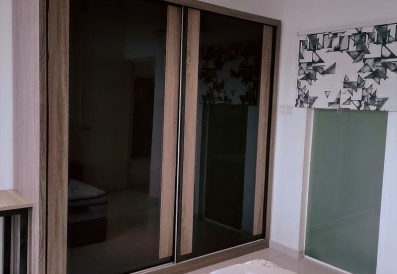 D'Summit Residences @ Kempas Utama