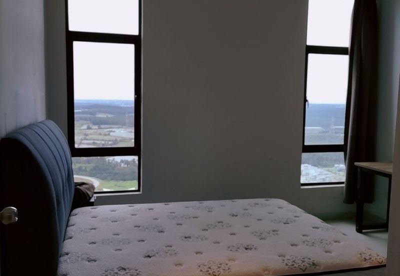 D'Summit Residences @ Kempas Utama