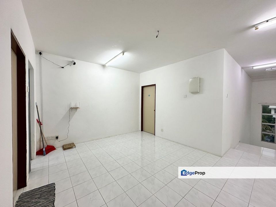 Summer Park Townhouse, Bandar Seri Alam @ Town House For Sale, Johor, Masai