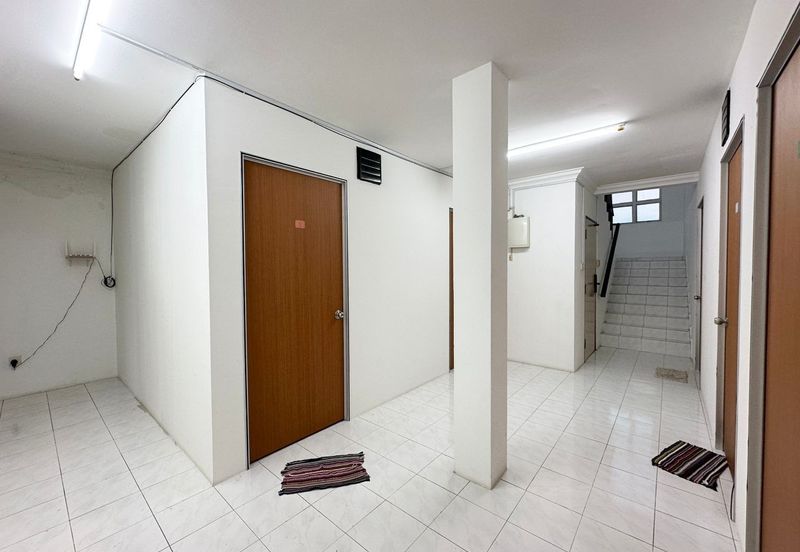 Summer Park Townhouse (Pangsapuri Alam Jaya), Bandar Baru Seri Alam