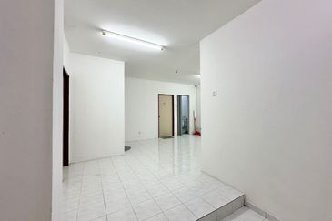 Summer Park Townhouse (Pangsapuri Alam Jaya), Bandar Baru Seri Alam