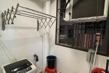 Golden Sands Seaview Residence