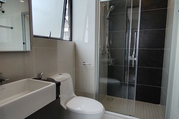 Kings Bay Country Garden @Danga Bay