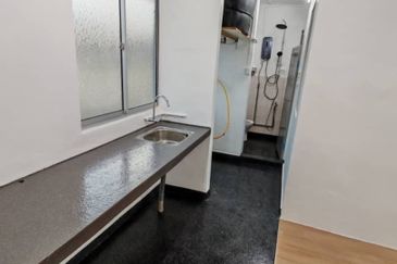 Flat Taman Ungku Tun Aminah