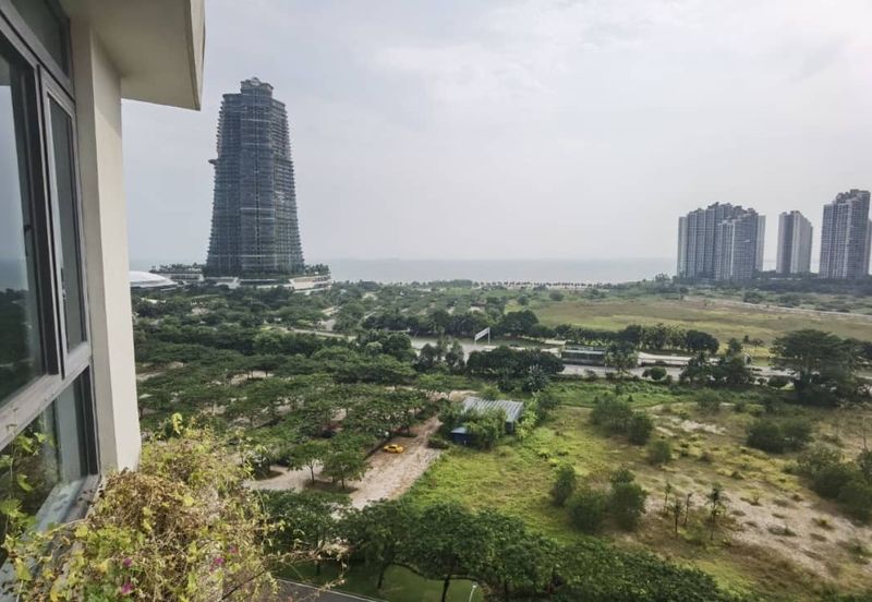 Regalia Park @ Forest City