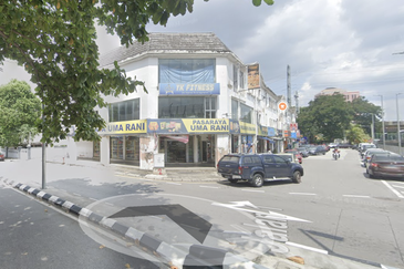 3 Storey Shop Lot, Jalan Ipoh, Taman Rainbow
