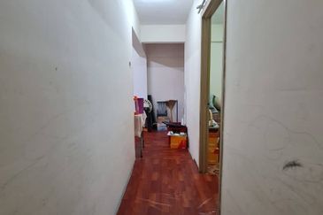 Pangsapuri Putra Damai