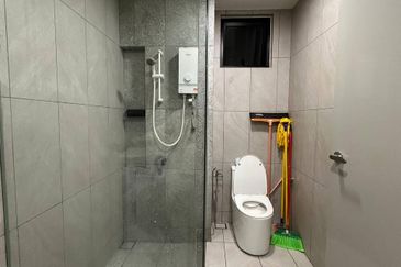 Emerald 9 Condominium