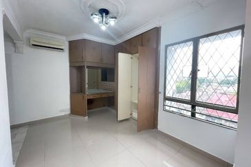 Le Jardine Condominium