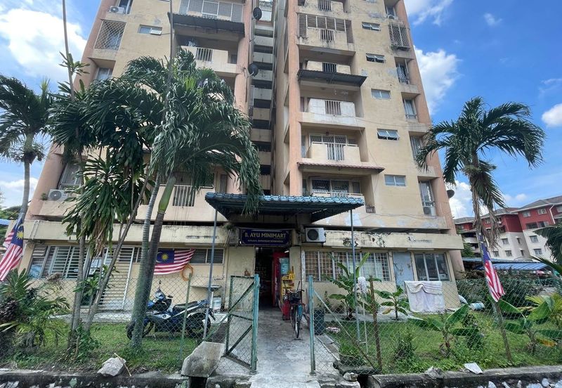 Le Jardine Condominium