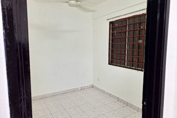 Idaman Sutera Condominium