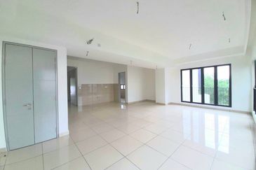 East 57 (Residensi Laman Timur)