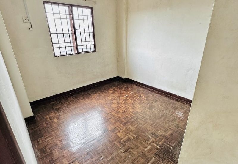 Pandan Court, Taman Pandan Mewah