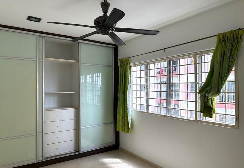 Beverly Tower @ Plaza Medan Putra