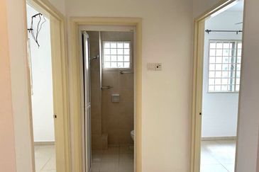 Beverly Tower @ Plaza Medan Putra