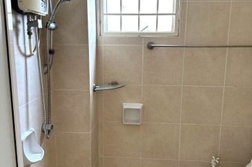 Beverly Tower @ Plaza Medan Putra