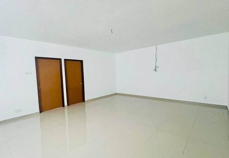 PJ Section 8 Double Storey Renovated For Sale