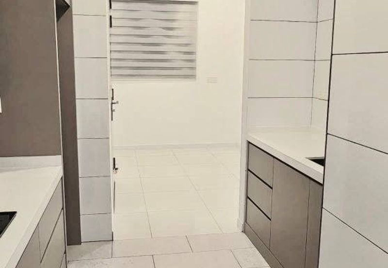 The Valleys @ SkySierra