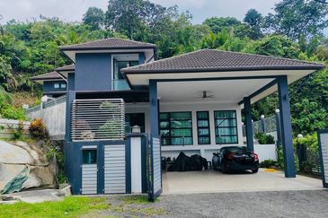 Ampang Taman Lembah Jaya Bungalow For Sale
