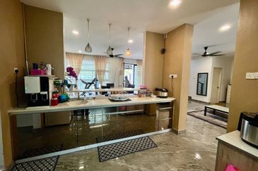 Ampang Taman Lembah Jaya Bungalow For Sale