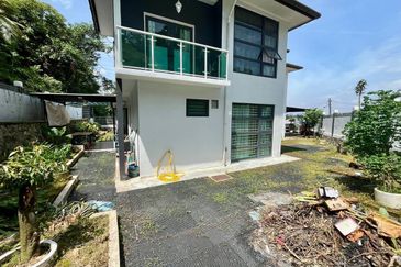Ampang Taman Lembah Jaya Bungalow For Sale