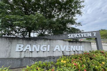 Bangi Avenue