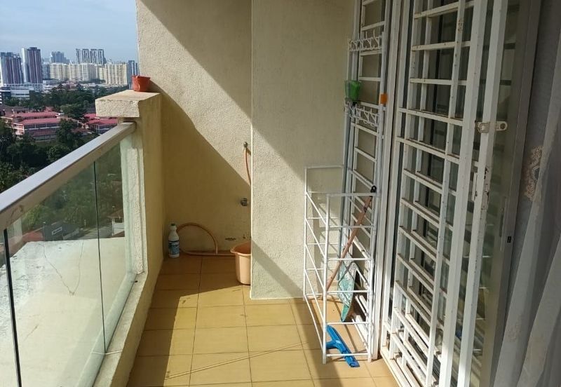 Platinum Hill Condo Pv8