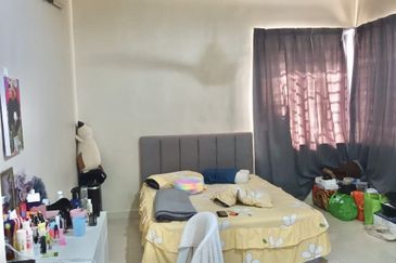 Platinum Hill Condo Pv8