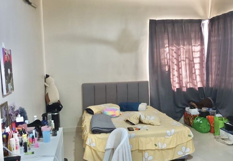 Platinum Hill Condo Pv8