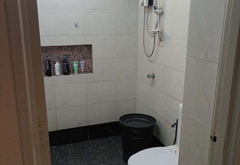 Platinum Hill Condo Pv8