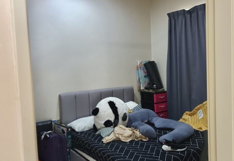 Platinum Hill Condo Pv8