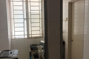 Platinum Hill Condo Pv8