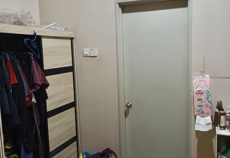 Platinum Hill Condo Pv8