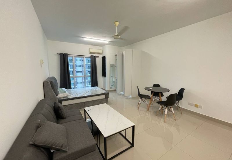 Galleria 2 @ Equine Park