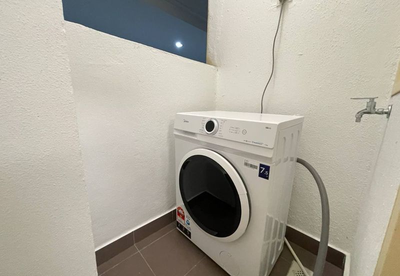 Galleria 2 @ Equine Park