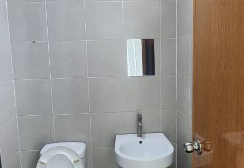 Ascotte Boulevard Condominium