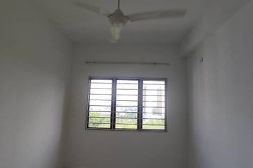 Kristal Villa Condominium