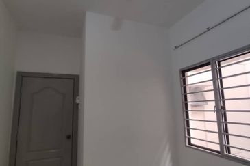 Kristal Villa Condominium