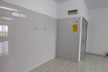 Kristal Villa Condominium