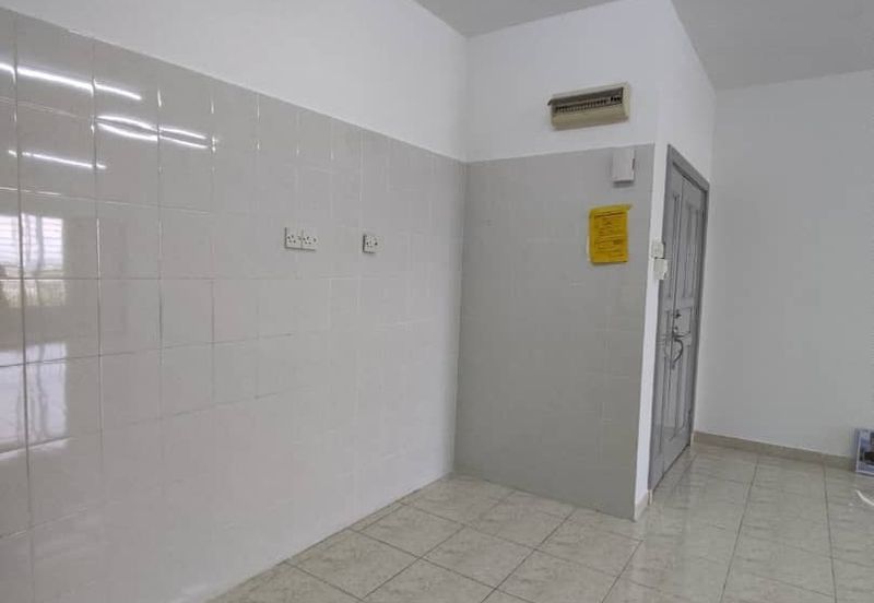 Kristal Villa Condominium