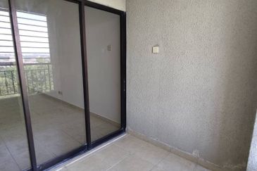 Kristal Villa Condominium