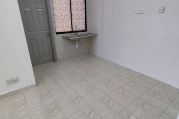 Kristal Villa Condominium