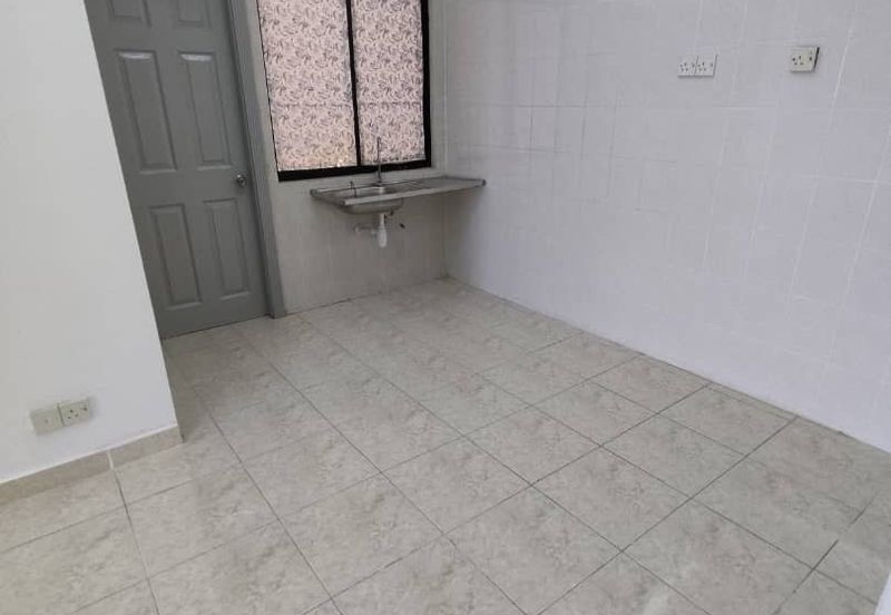 Kristal Villa Condominium