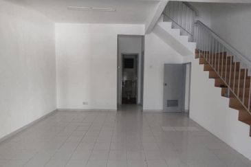 Pusat Bandar Putra Permai