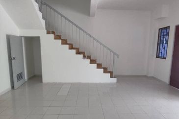 Pusat Bandar Putra Permai