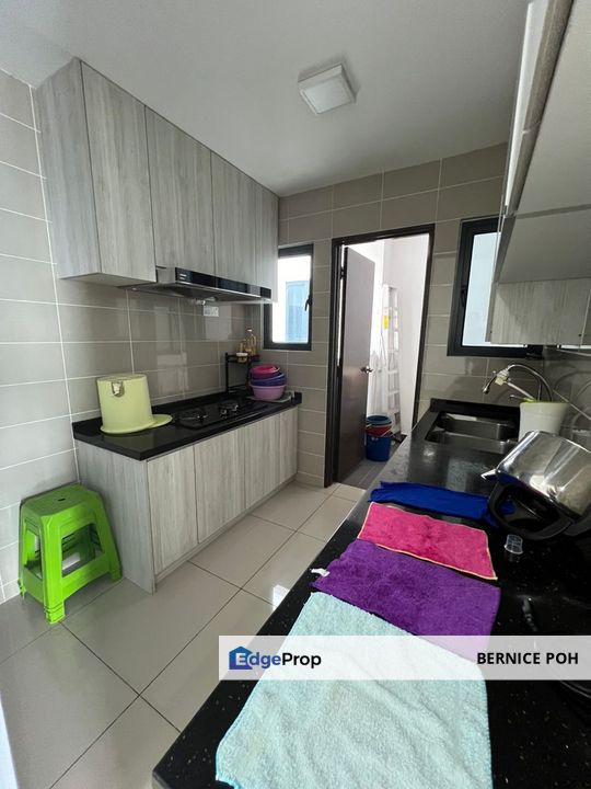 Move in with only luggage! only RM 1800!, Selangor, Kajang